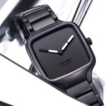 Rado  True Square Undigital