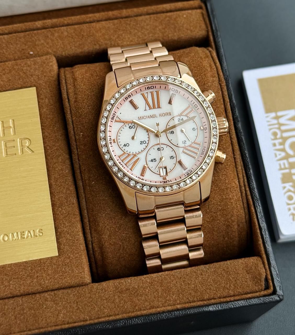 Michael Kors Pink Ceramic Rose Gold Quartz - Luxury Watchman